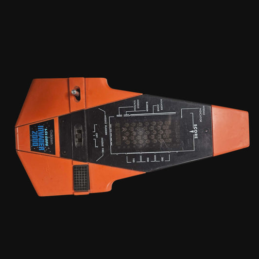 Gakken Invader 2000 – Vintage Handheld Elektronisch Spel (1979–1981)